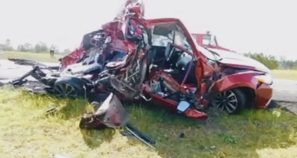 Crashed car of Papi Khomane