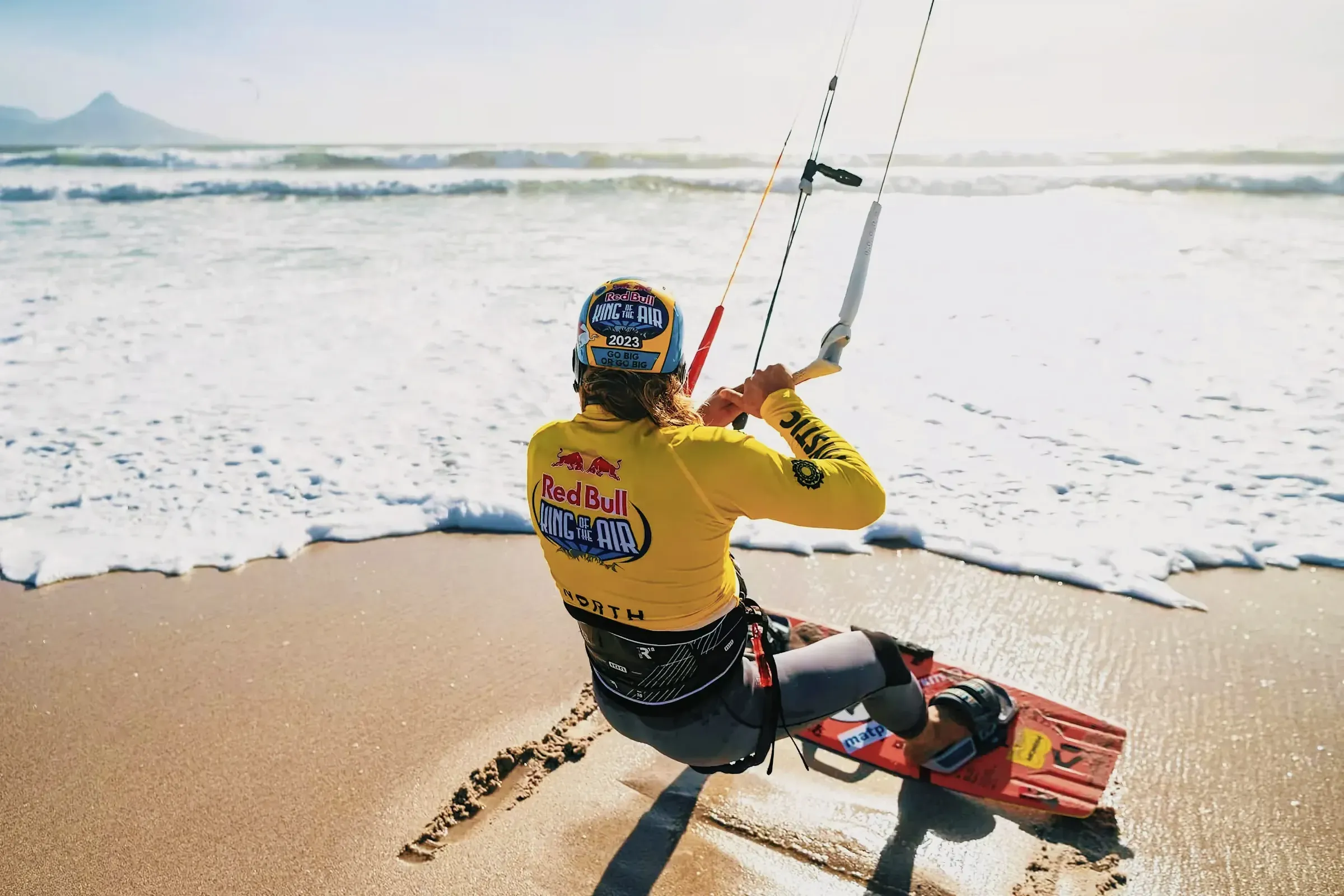 Thrilling kitesurfing at Red Bull King of the Air 2023