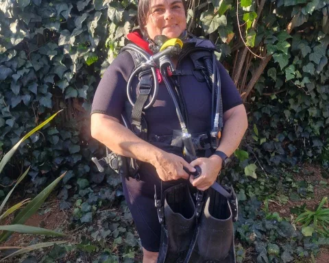 south african police force women in uniform